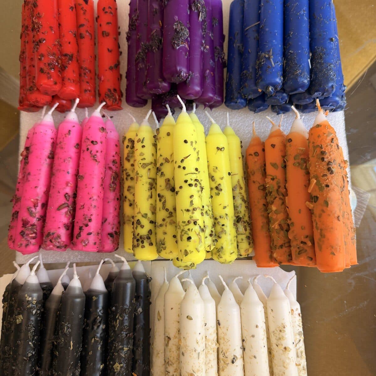 The range of hand-rolled botanical tapers